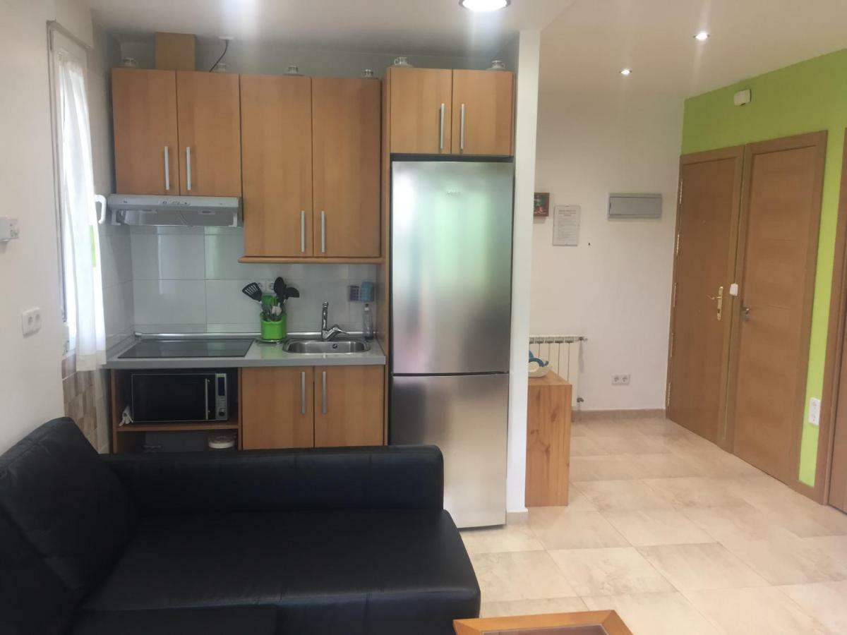 Apartamento Departamento Valera Madrid Exterior foto
